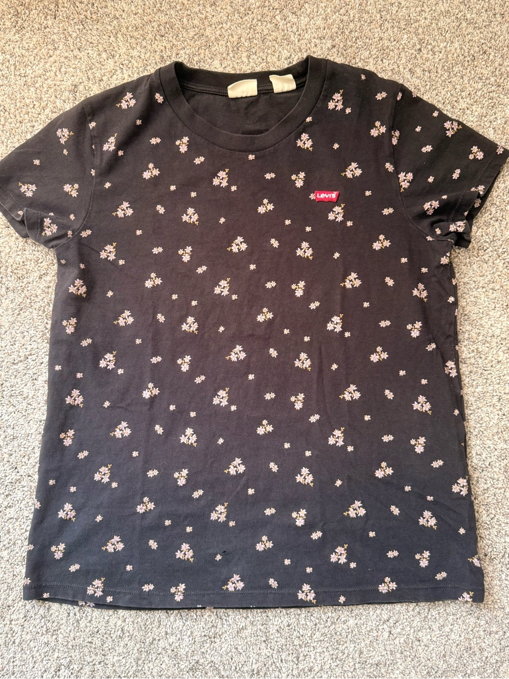 Levi’s Floral T-Shirt Black Ditsy Flower Logo Tee